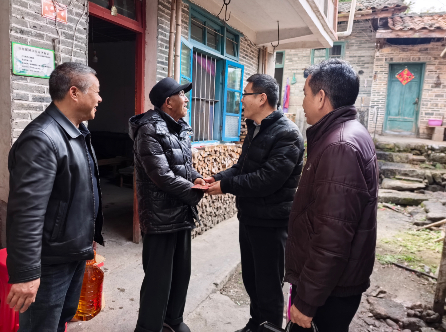 院领导开展新春走访慰问  传递温暖凝聚奋进力量